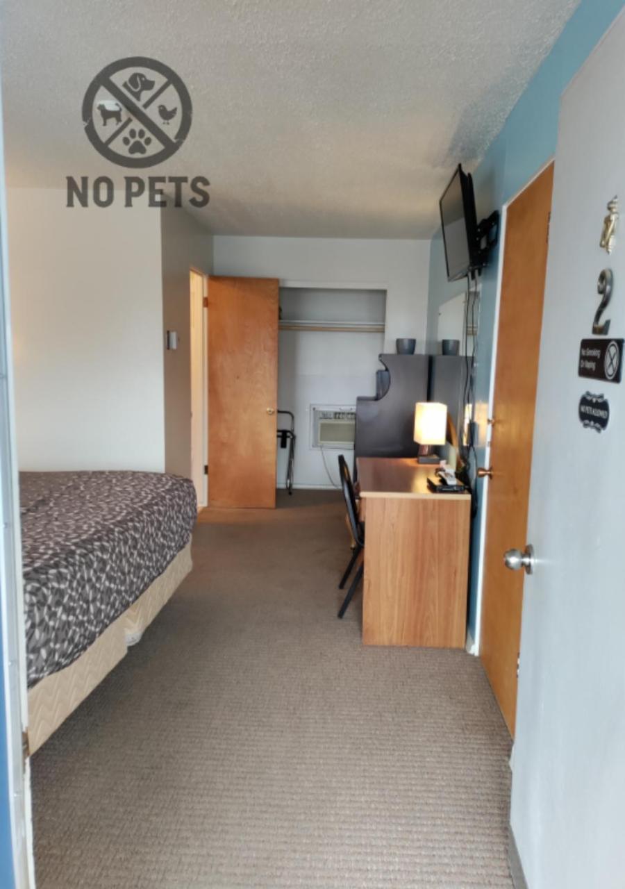 Eight Bar B Motel Wilbur Экстерьер фото
